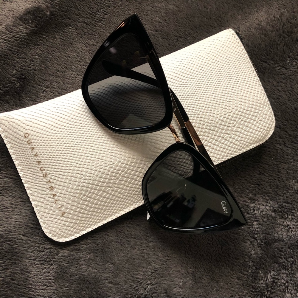 Quay x JLO Reina Sunglasses